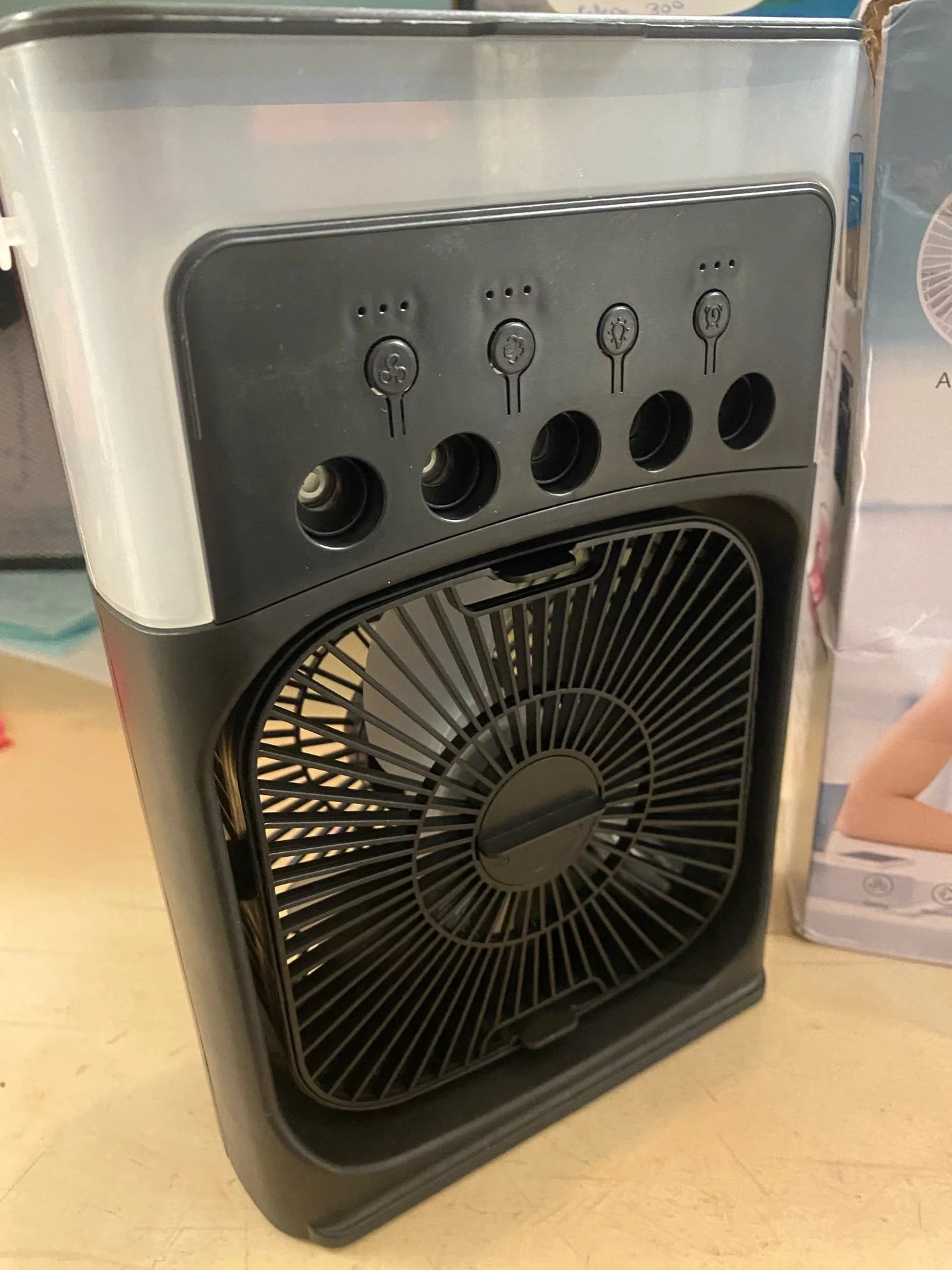 Mini Ventilador y Aire Acondicionado ¡RELAJATE CON LA FRESCURA!